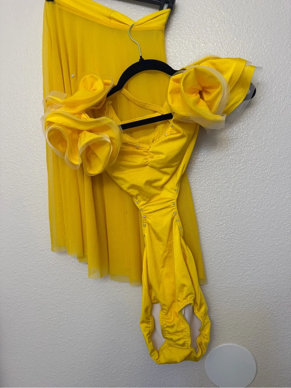 Kelle dance solo costume